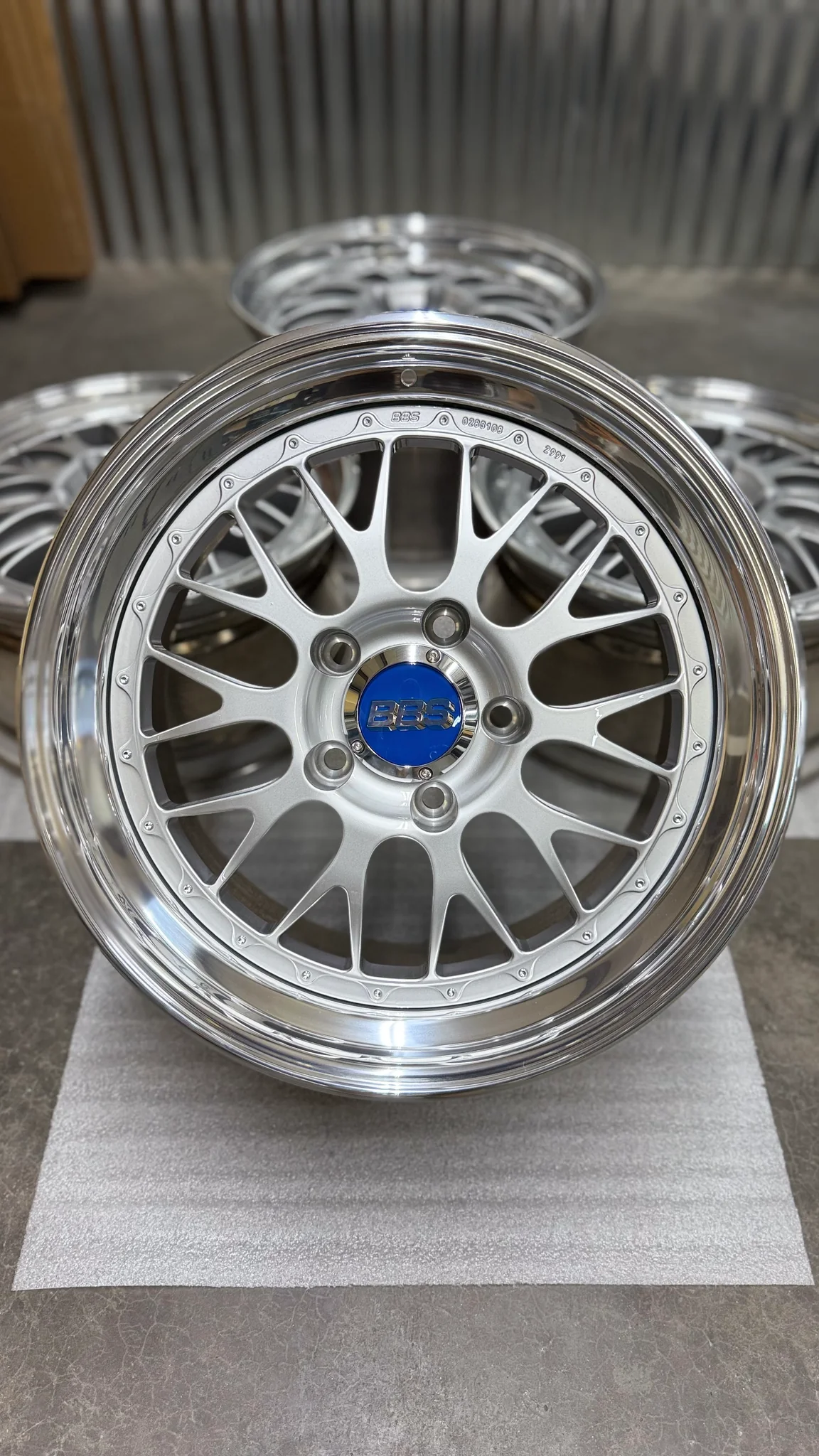 BBS E88 Wheels 18 inch stunning verified - Image 2