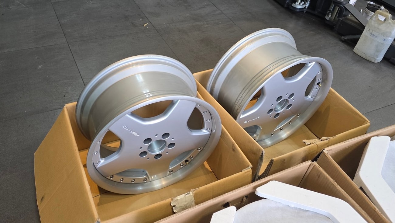 AMG Aero II Monoblock Wheels by BBS | 18x8.5 & 10" ET25 | 5x112 | Staggered Two-Piece | Silver | Mercedes-Benz - Image 4