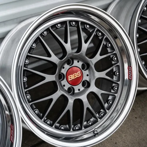 BBS LM 090 | 18×9.5″ ET24 | 5×120 | Satin Black