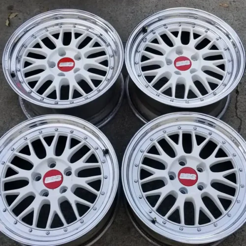 BBS RS-GT | 17×8″ ET20 | 5×114.3 | White / Chrome Lip