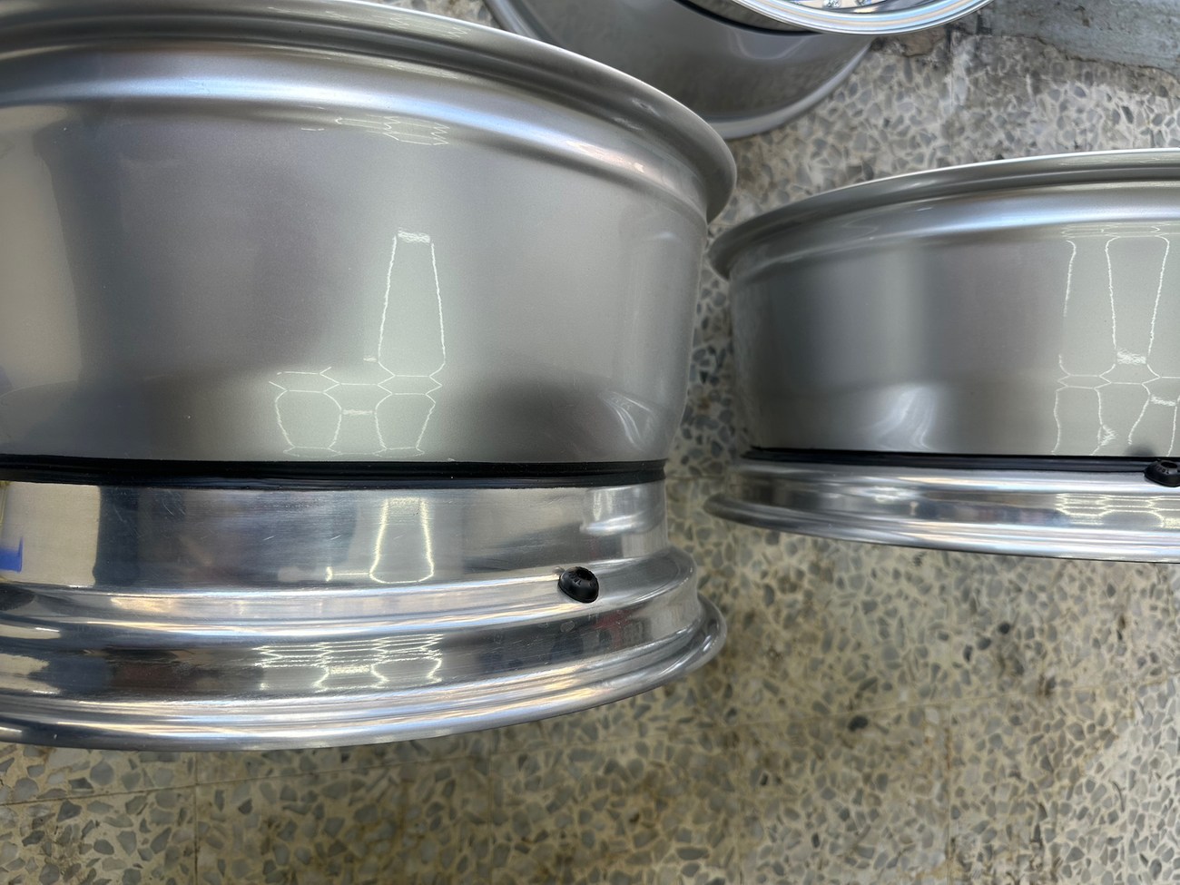 AMG Penta Wheels 17 Inch Staggered 4x112 Pre-Merger 1988 Chrome Lip — Elite BBS Wheels