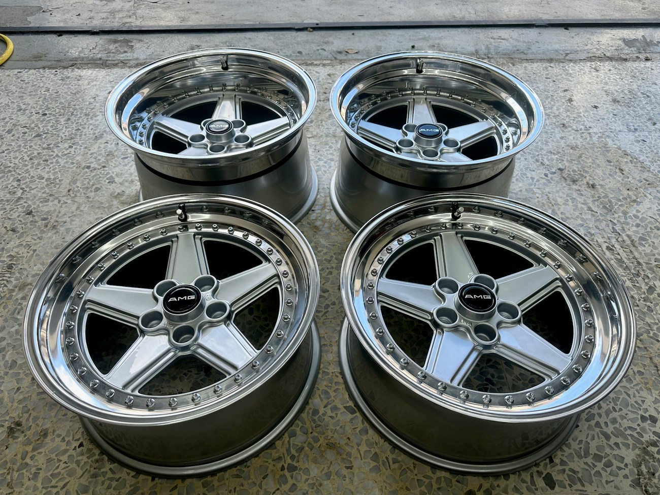 AMG Penta Wheels | 17x8.5 & 10" ET21 | 4x112 | Staggered Three-Piece | Pre-Merger 1988 | Machined Silver / Chrome Lip - Image 3