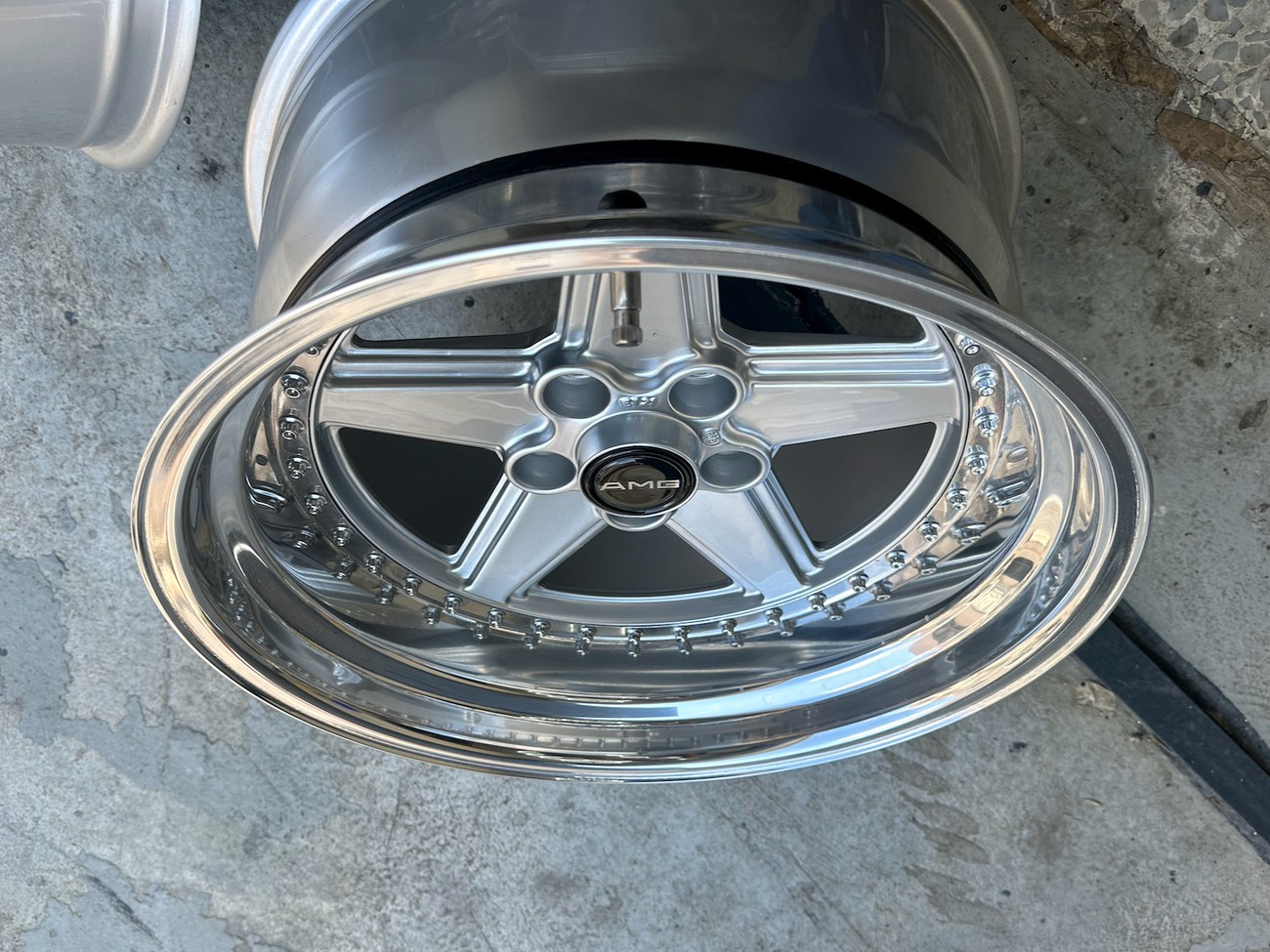 AMG Penta Wheels | 17x8.5 & 10" ET21 | 4x112 | Staggered Three-Piece | Pre-Merger 1988 | Machined Silver / Chrome Lip - Image 8