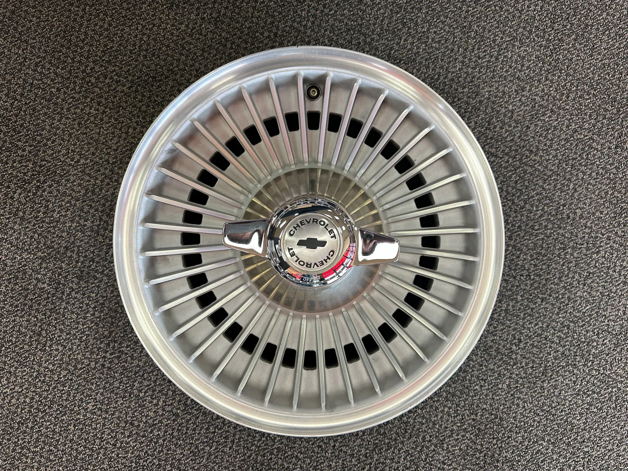Kelsey-Hayes knock-off wheels Corvette two-bar spinner set of 5