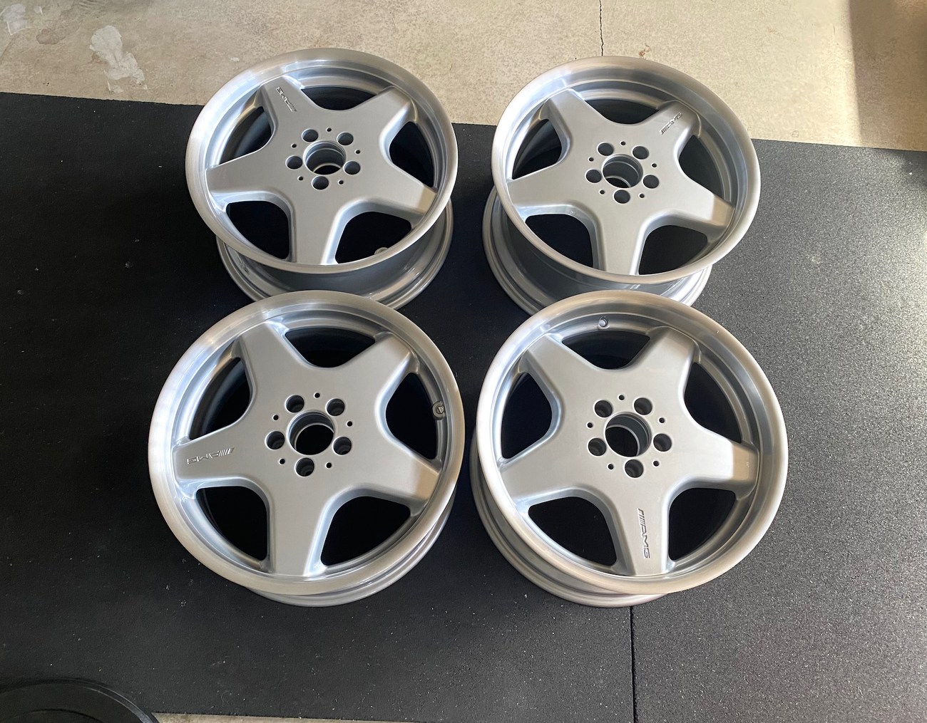 AMG Monoblock Style 1 Sport Wheels R129 18
