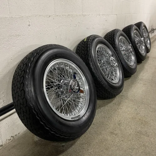 Ruote Borrani Wire Wheels for Mercedes-Benz 300SL | 15″ | 72-Spoke | Chrome | 42mm Splined Hub | Knock-Off Spinners | PN RW4466 | Produced 1997 | Michelin XWX Tires