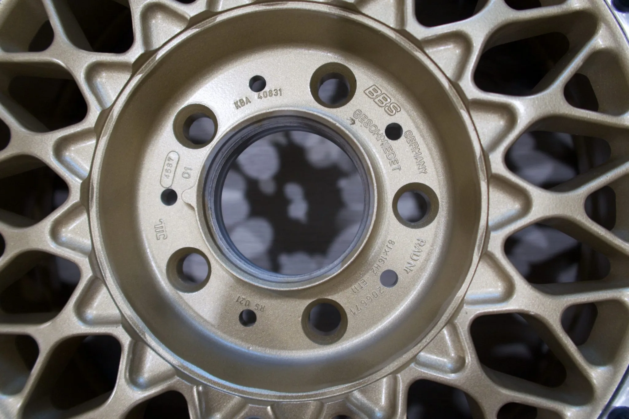 BBS Wheels for BMW E28 | 16x8 ET11 | Gold with Polished Lips | BBS-Logo Center Covers - Image 13