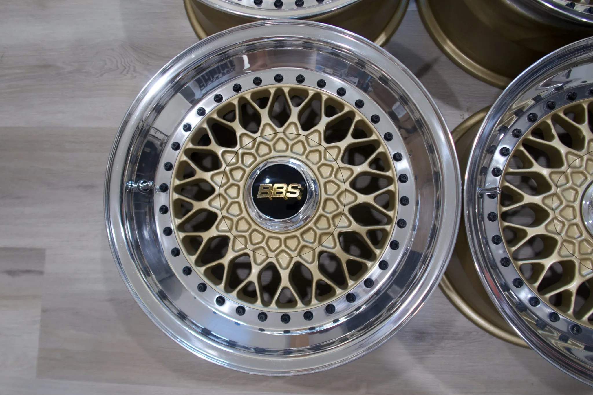 BBS Wheels for BMW E28 | 16x8 ET11 | Gold with Polished Lips | BBS-Logo Center Covers - Image 4