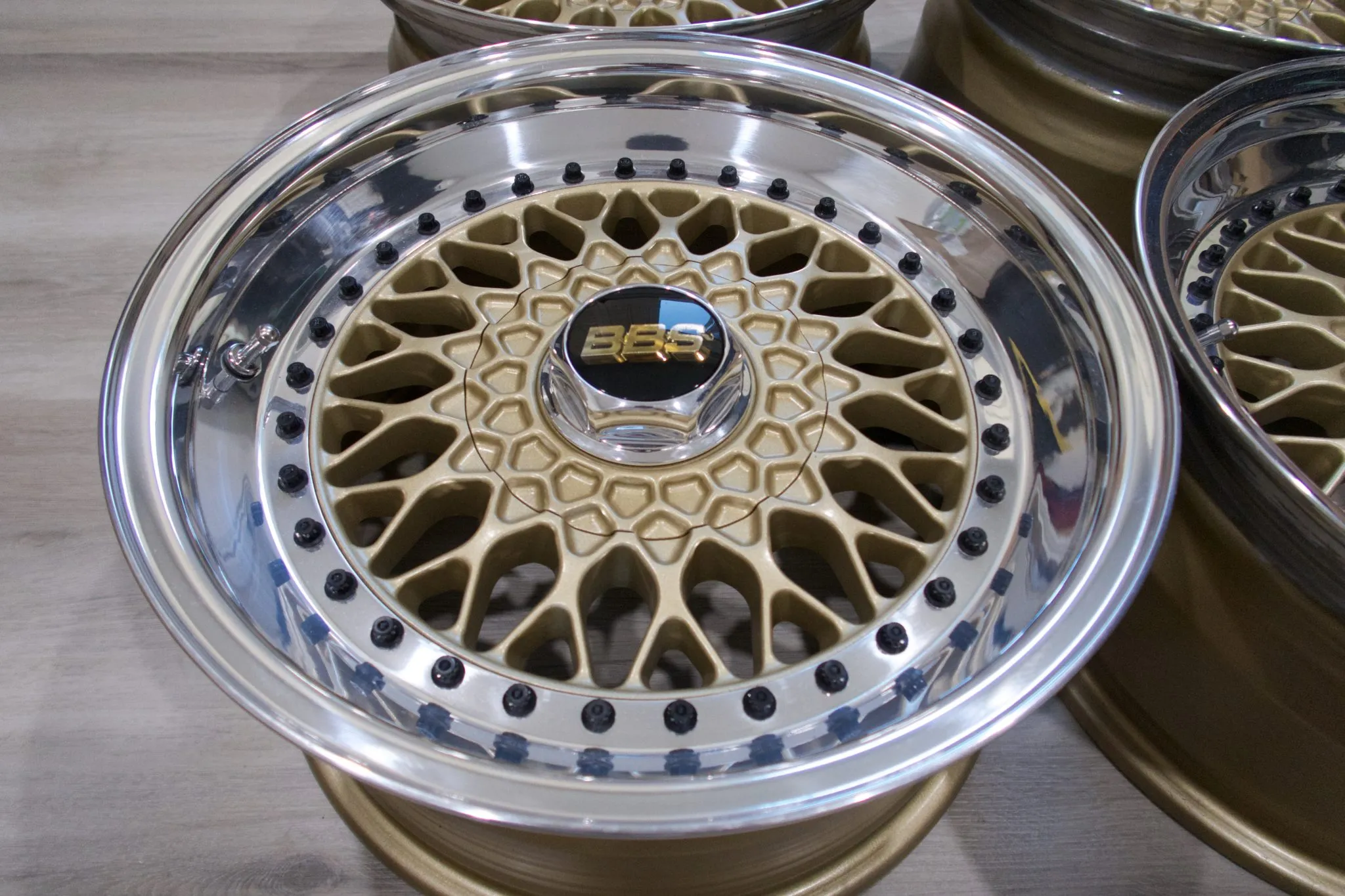 BBS Wheels for BMW E28 | 16x8 ET11 | Gold with Polished Lips | BBS-Logo Center Covers - Image 9