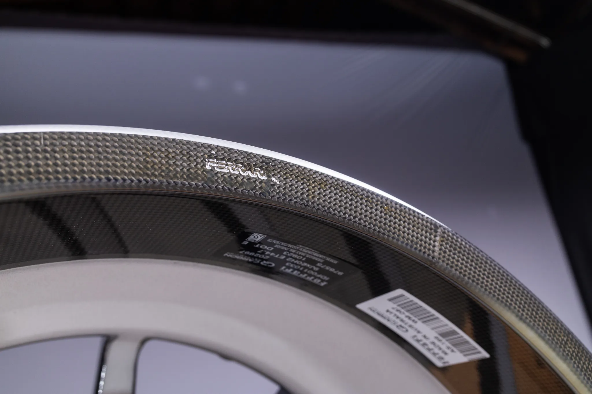 Ferrari Wheels | 20" | Carbon Fiber | 10-Spoke | Staggered | Genuine OEM - Image 10