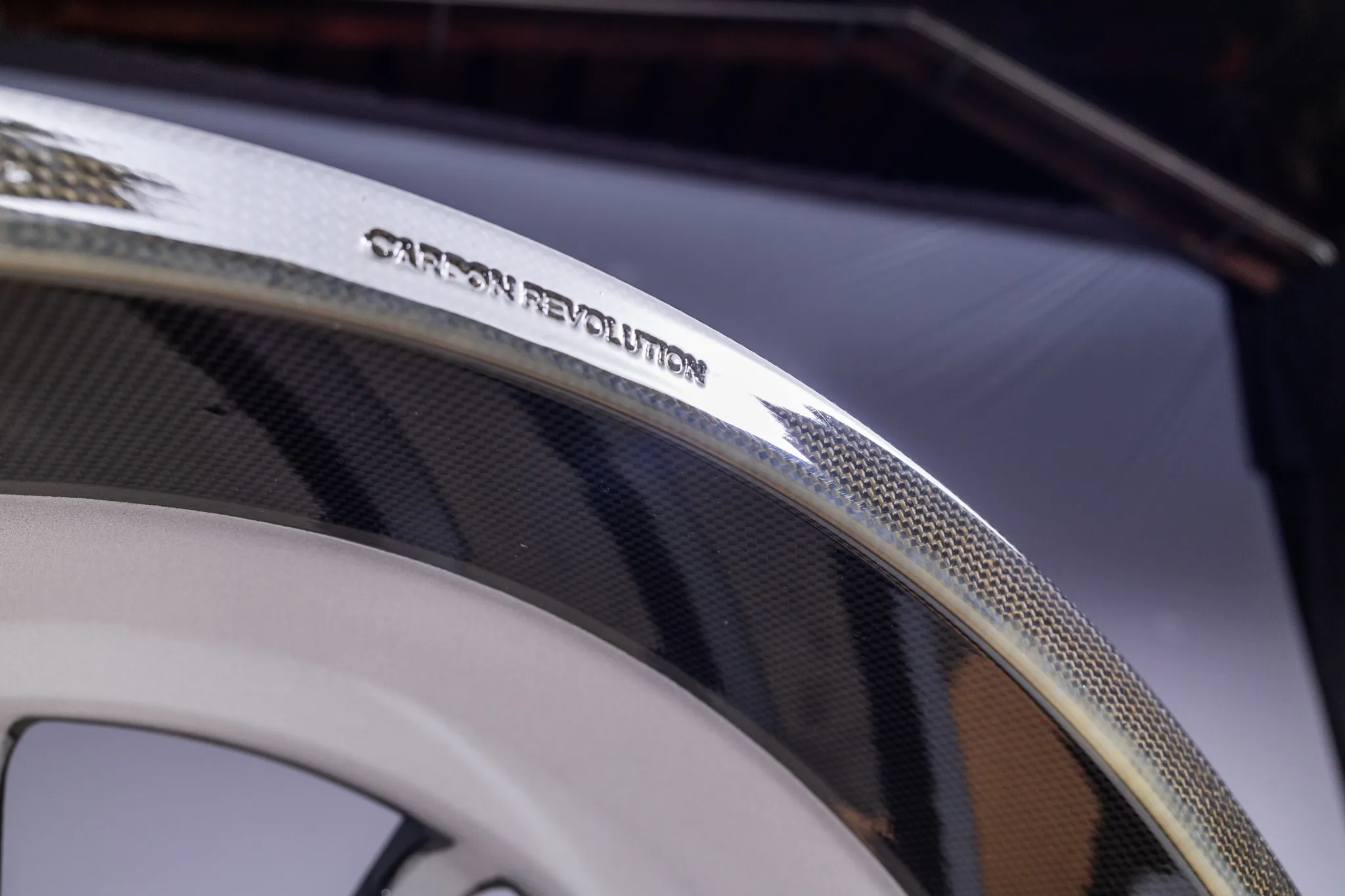 Ferrari Wheels | 20" | Carbon Fiber | 10-Spoke | Staggered | Genuine OEM - Image 12